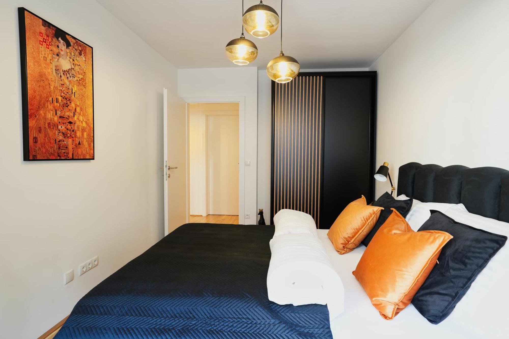 Modern Design Meets Green Comfort - Stay In Style At Carl'S Design Residences L Parking & Great Connection To City Center Vienna Exterior photo